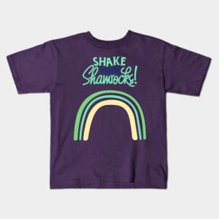 Shake your shamrocks Kids T-Shirt